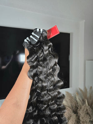 Loose curly raw cambodienne